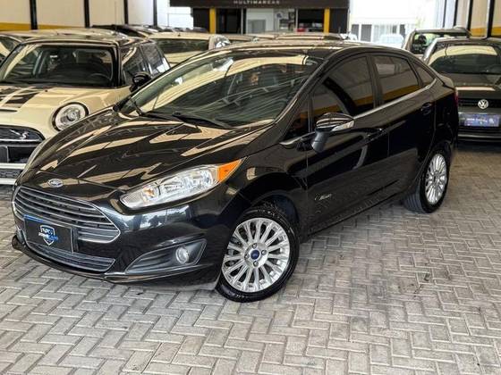 FORD FIESTA 1.6 TITANIUM SEDAN 16V FLEX 4P POWERSHIFT